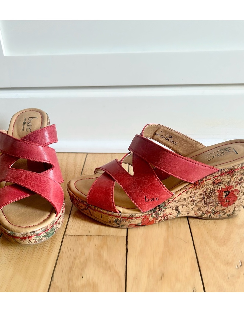 b.o.c. Coral Leather Floral Wedge Sandals